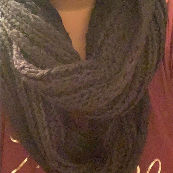 Infinity Scarf - Picture 3 of 3